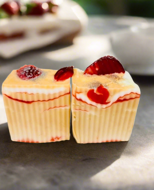 Strawberry shortcake loaf