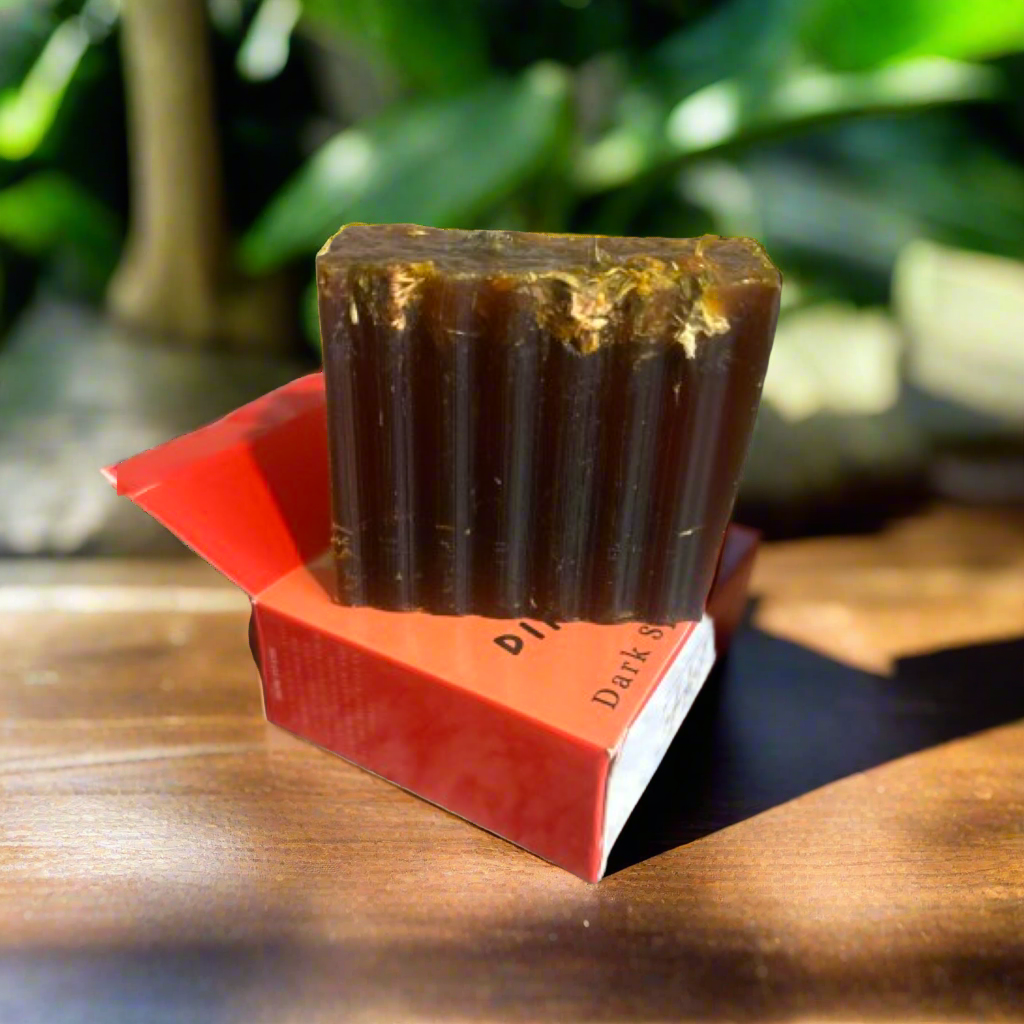 Glo’ Different Dark Spots Turmeric Bar